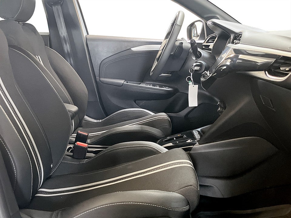 Bild på Opel Corsa GS 1.2 Turbo 100hk Aut B-KAMERA CARPLAY