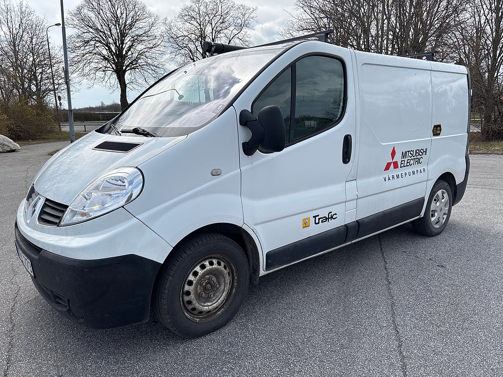 Renault trafic Skåpbil 2.7t