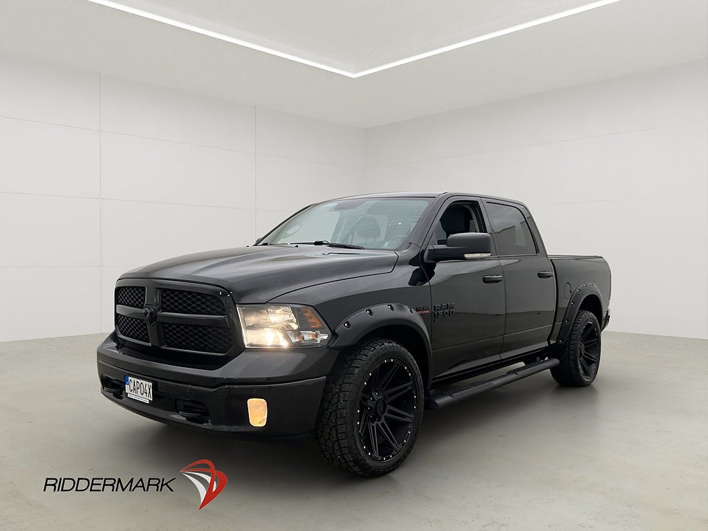 Dodge RAM 1500 Classic Night 5.7 4x4 Taklucka Alpine Moms
