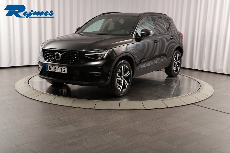 Volvo XC40 B4 FWD Bensin Plus Dark