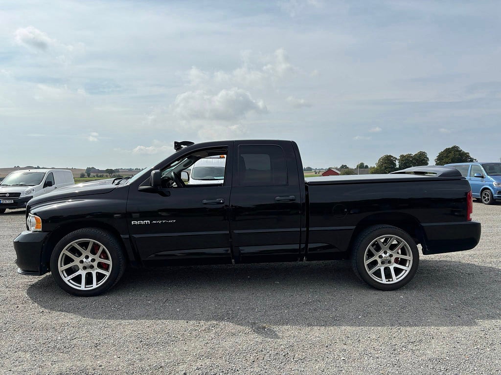 Dodge RAM SRT-10 Quad Cab Viper Clean Title