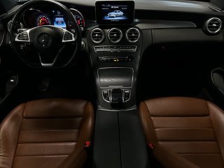 Mercedes-Benz C 400 4M Coupé 9G AMG Line Kamera/Panorama/GPS