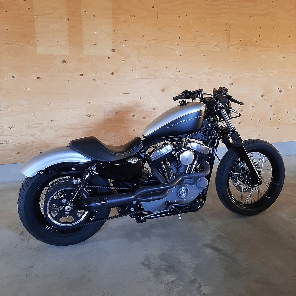 Harley-Davidson Sportster 1200 Nightster XL1200N