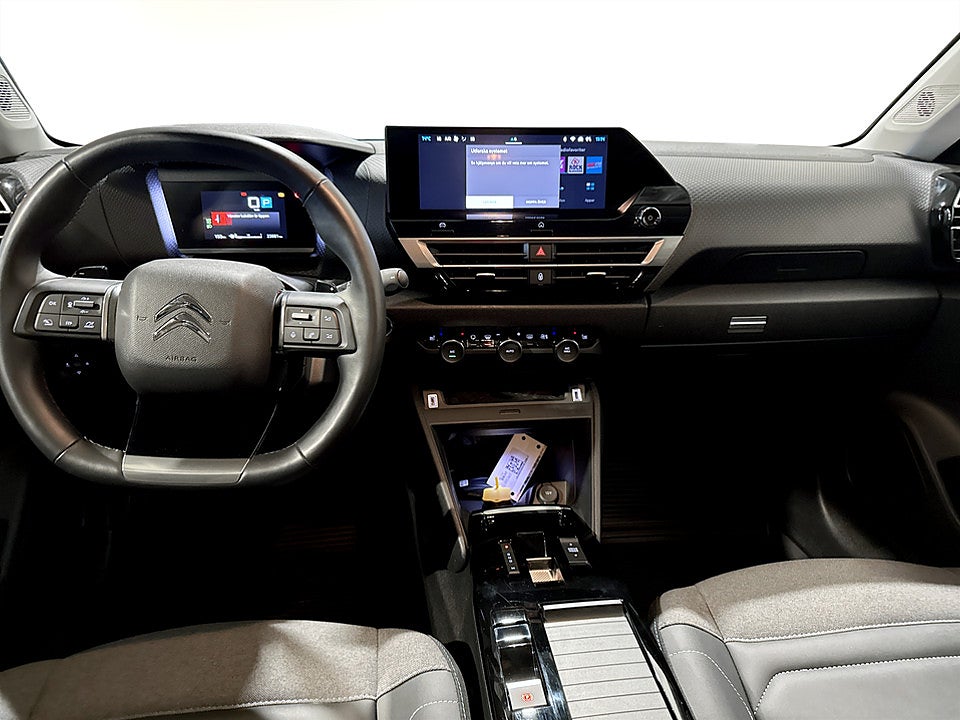 Bild på Citroën C4-X Shine 1.2 PT 130hk Aut B-KAMERA CARPLAY