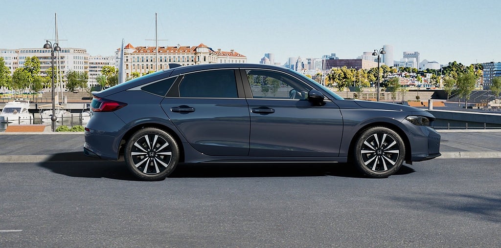 Honda Civic Elegance FullHybrid 184Hk | 8 År garanti | På väg hem!