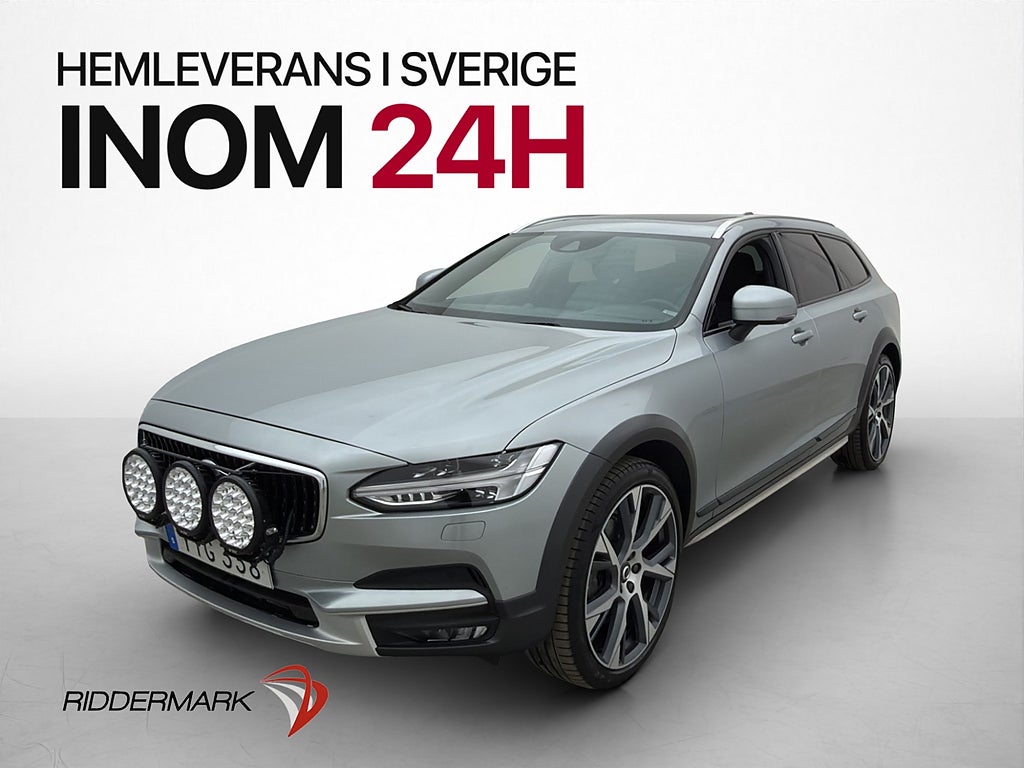 Volvo V90 Cross Country D4 AWD Pro B&W Pano Skinn Drag