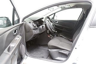 Halvkombi Renault Clio 9 av 23