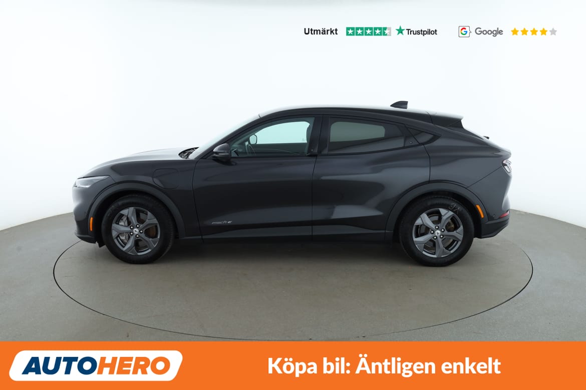 Ford Mustang Mach-E RWD / B&O 2022, kuva 2/64