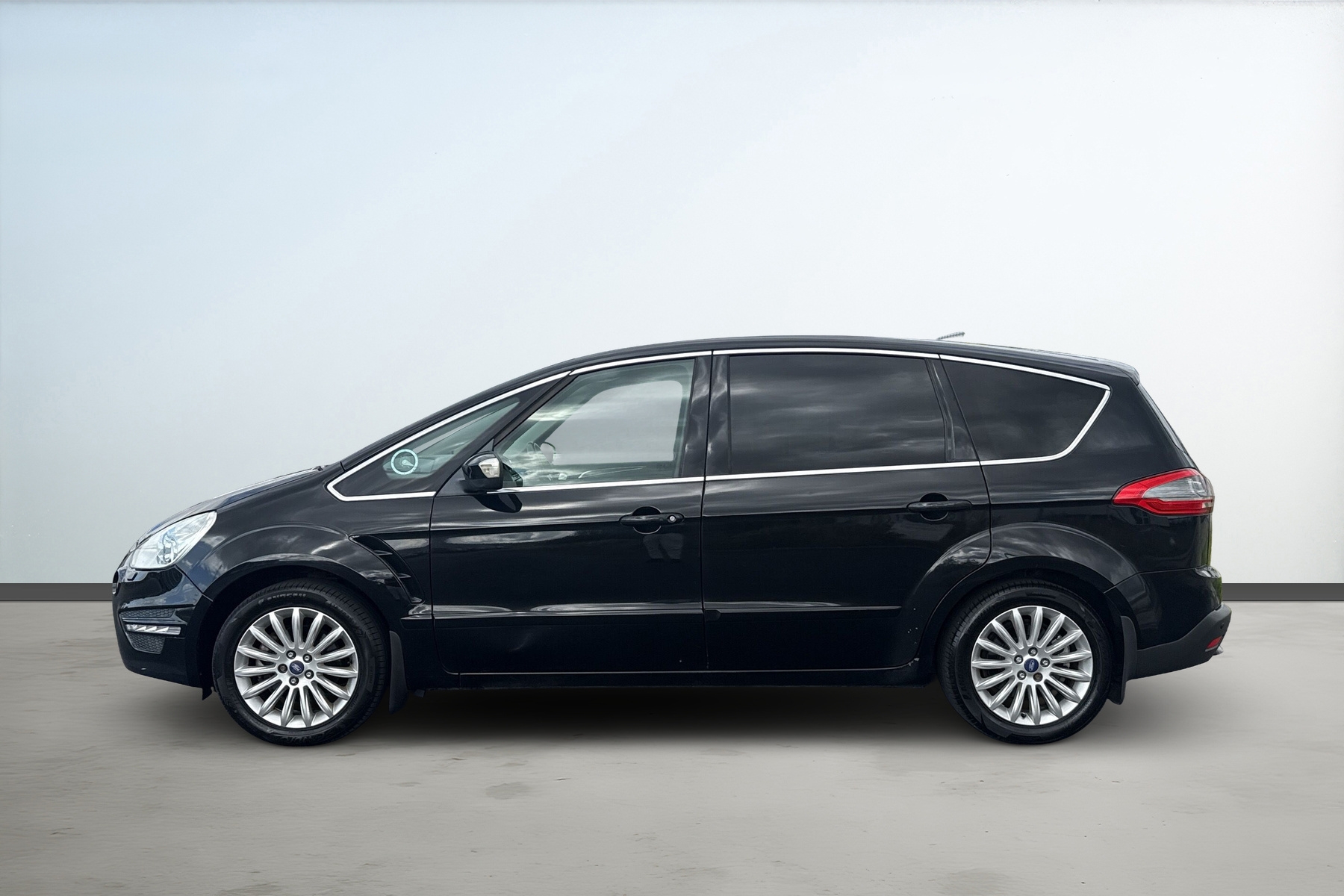 Ford S-MAX 2.0 7 Sits 2013, photo 2/49