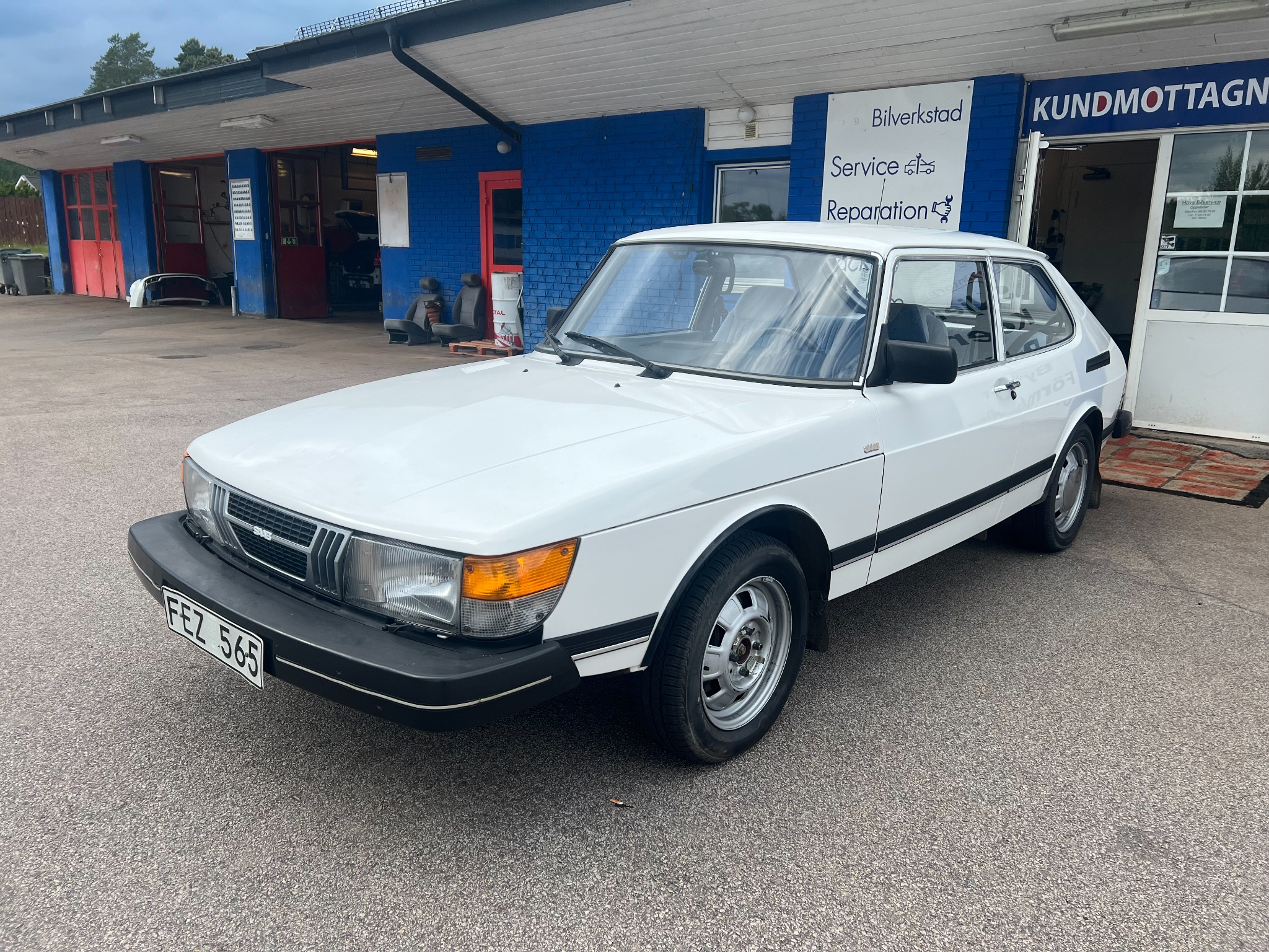 Saab 900 3-dörrar 2.0 AUT 1982, bild 3/41