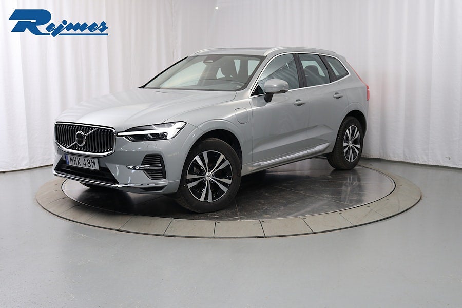 Volvo XC60 T6 Core Special Edition/Drag/B-Kam/Keyless/Pano