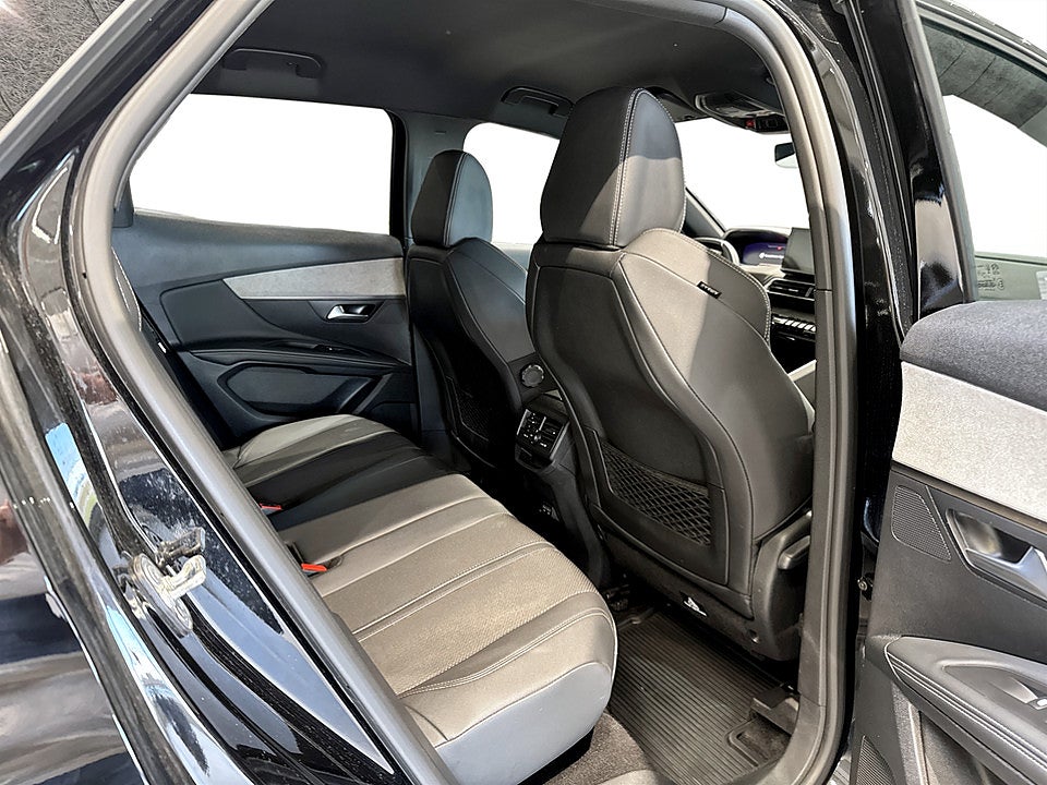Bild på Peugeot 3008 GT 1.2 PT 130hk Aut B-KAMERA CARPLAY