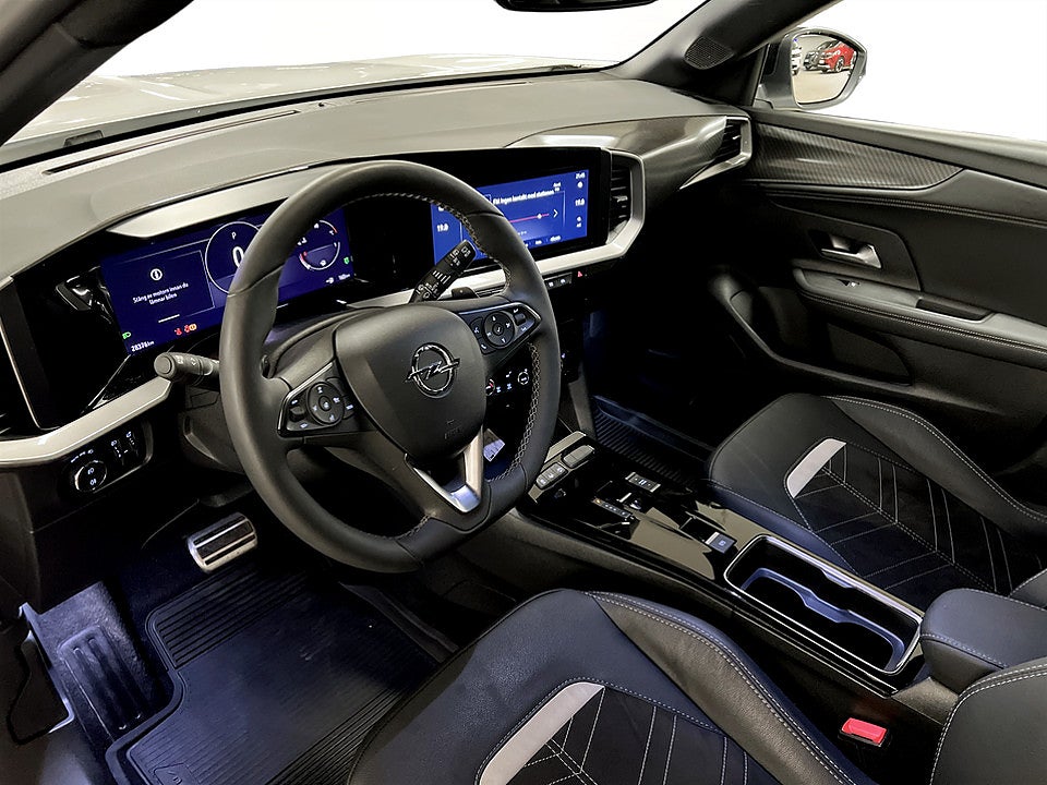 Bild på Opel Mokka Ultimate 1.2 Turbo 130hk Aut B-KAMERA CARPLAY
