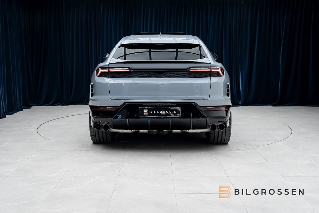 Lamborghini Urus SE Style-P Dark Adv 3D B&O Grigio Acheso 23” NY