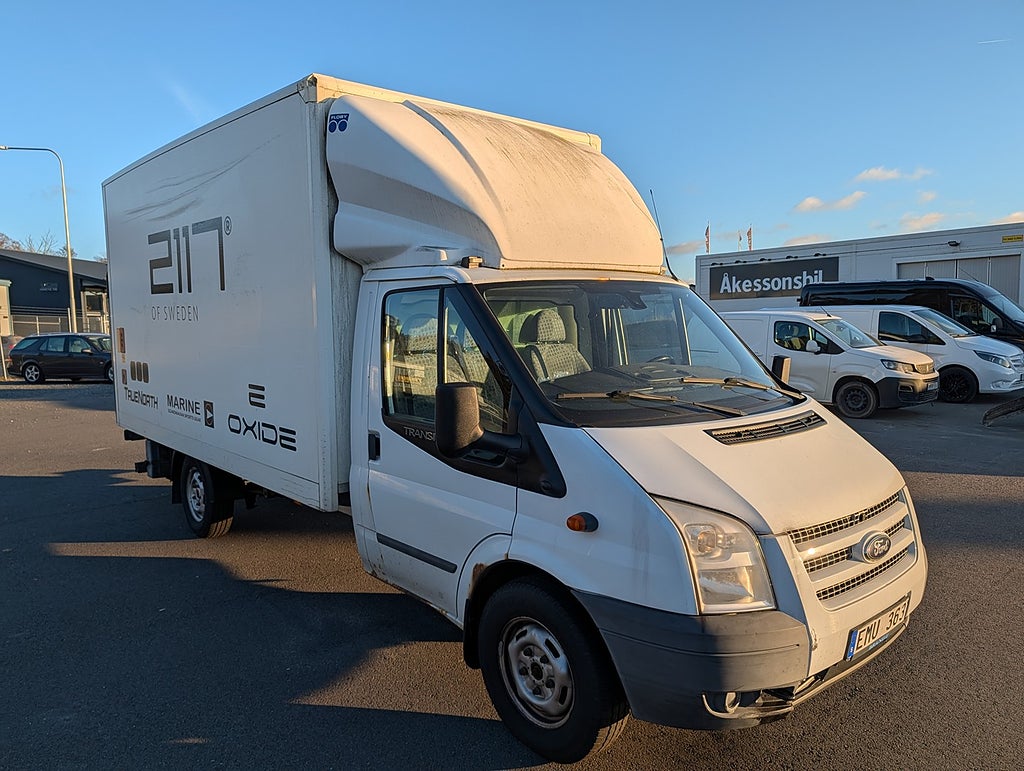 Ford transit T350 2,2 TDCi Volymskåp Bakgavellyft 140hk