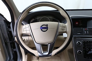 SUV Volvo XC60 15 av 23
