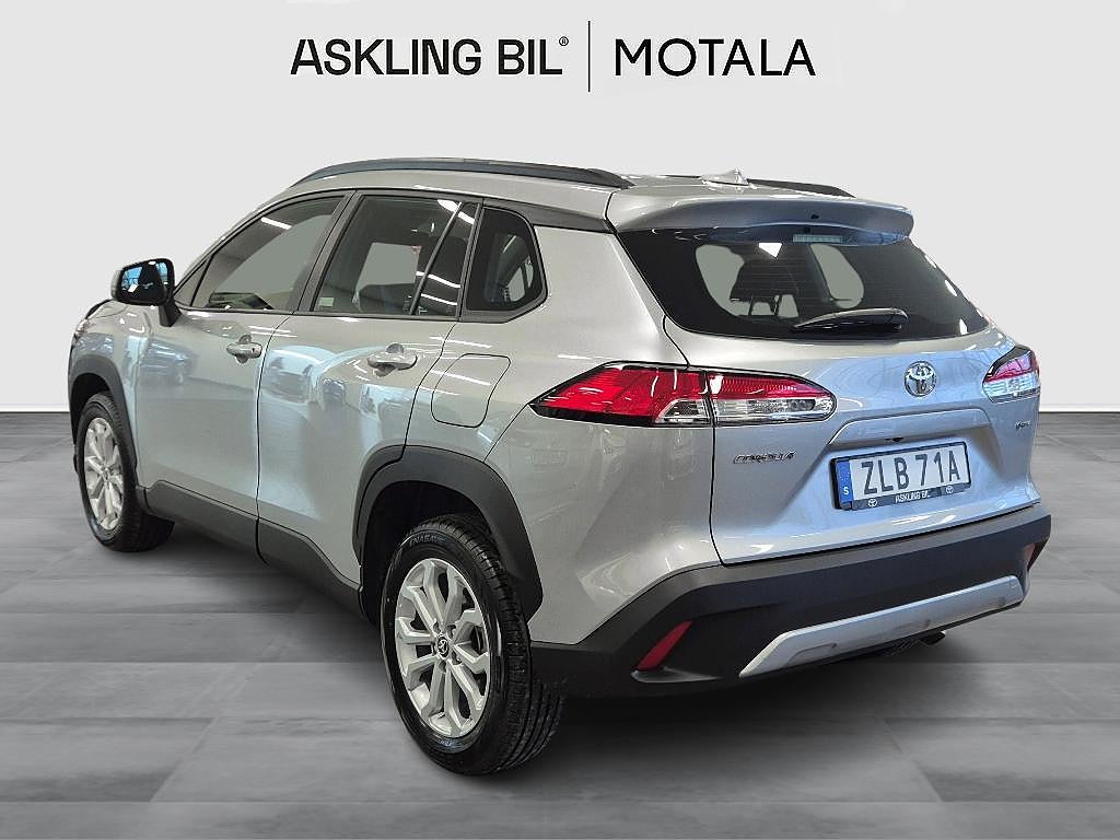 Toyota Corolla Cross 2024 - miniatyr 2