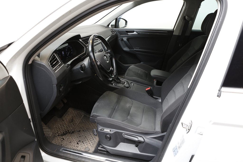 Volkswagen Tiguan 2,0 TDI 190hk 4M Executive Värmare Drag 2017