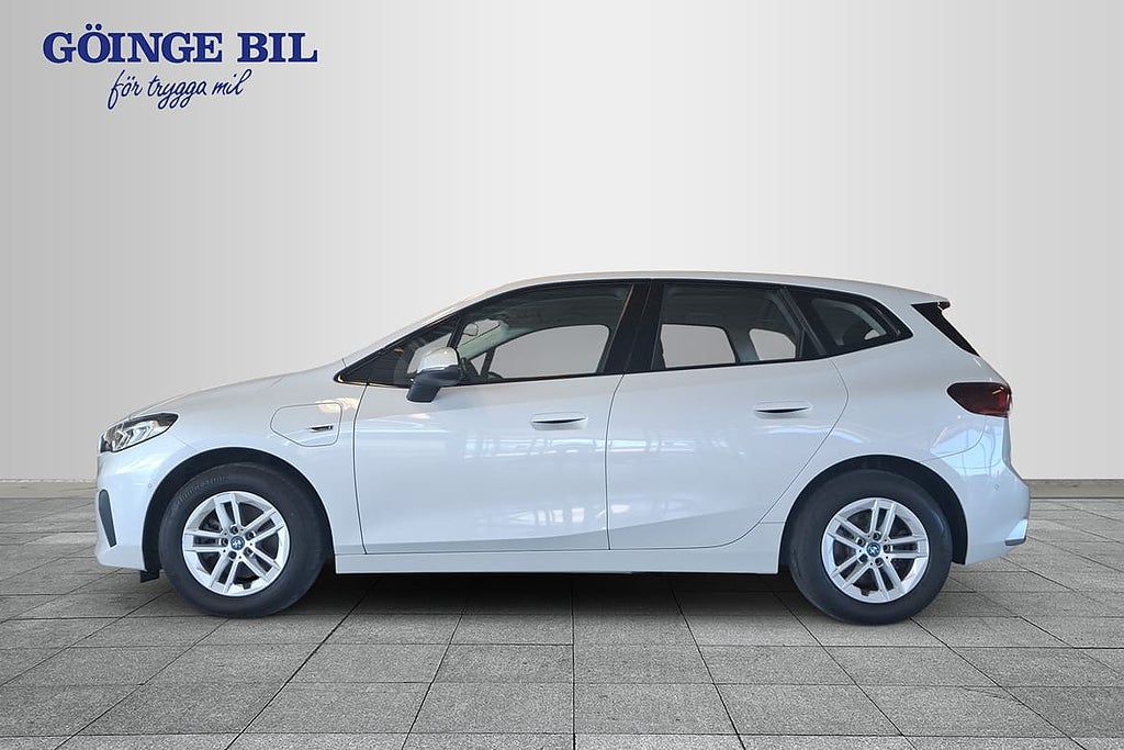 BMW 225e xDrive Active Tourer/ Drag/ Navi/ Kamera/ Elbakl...