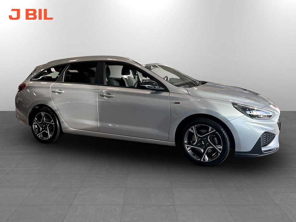 Hyundai i30 N-line 1.0 T-GDI 120hk Aut - B-KAMERA, EN ÄGARE