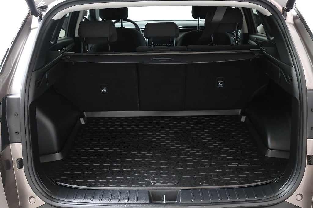 Hyundai Tucson 1,6T-GDi Hybrid 230hk 6AT 2WD Essential Dragkrok 2022