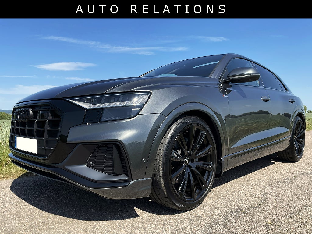 Audi Q8 TDI 286Hk Q S-LINE Glastak NAVI Drag MOMS Sv-Såld