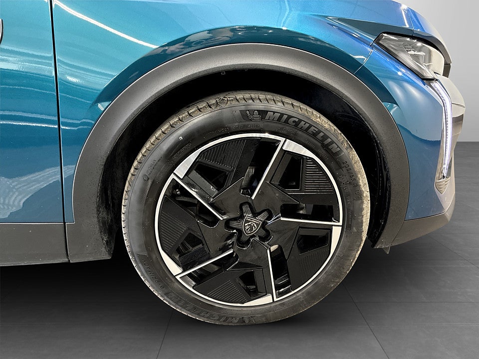 Bild på Peugeot 408 GT 1.2 PT 130hk Aut KUPEVÄRMARE - LACKFÖRSEGLING
