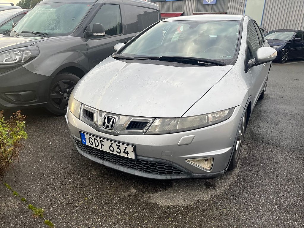 Honda Civic 1,8 sport 5dr Gör det själv !