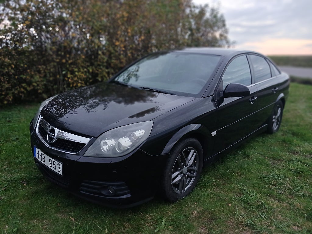 Opel Vectra Sedan 2.8 V6 Turbo