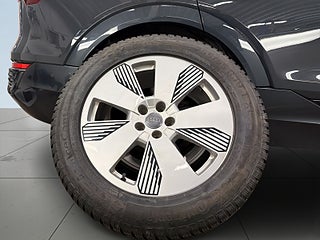 Audi q8-e-tron Q8 50 e-tron quattroS&V-Hjul/Kam/Drag/Skinn/Navi/MOMS – bild 14
