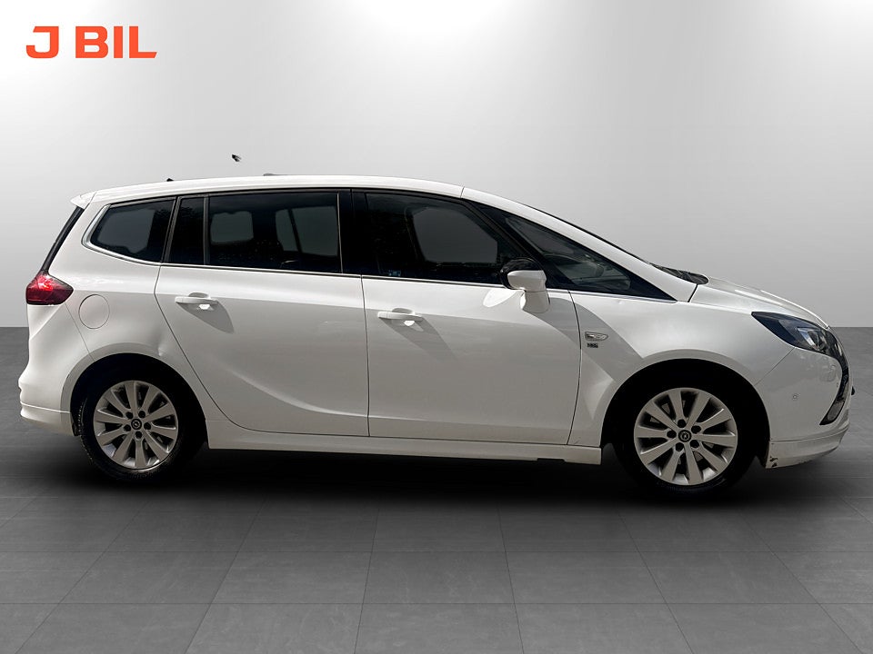 Bild på Opel Zafira Tourer Business 2.0 CDTI 170hk Aut 7-SITS B-KAMERA 