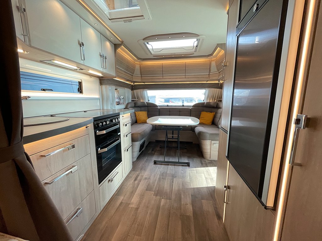 Kabe Royal 520 XL KS /ALDE/Solcell/Ugn/Väldigt fint skick - Kabe