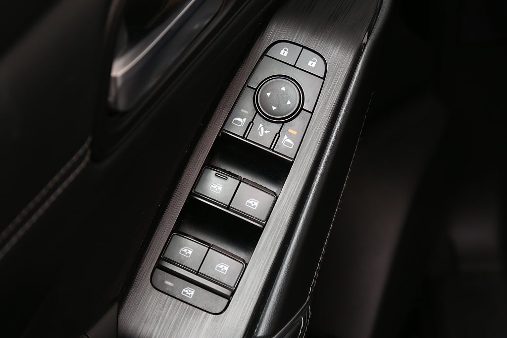 Nissan Qashqai 1,3 DIG-T 158hk N-Connecta Navi Head up 360°-kamera 2023