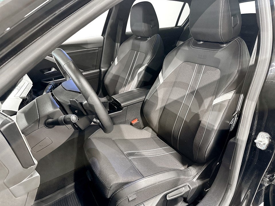 Bild på Opel Astra 5D GS 1.2 PT 1.2 130hk Aut - 360-KAMERA, CARPLAY