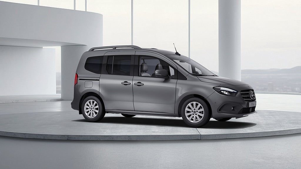 Mercedes-Benz T 180 d DCT Progressive/PremiumP/Drag/Navi/OMG LEV