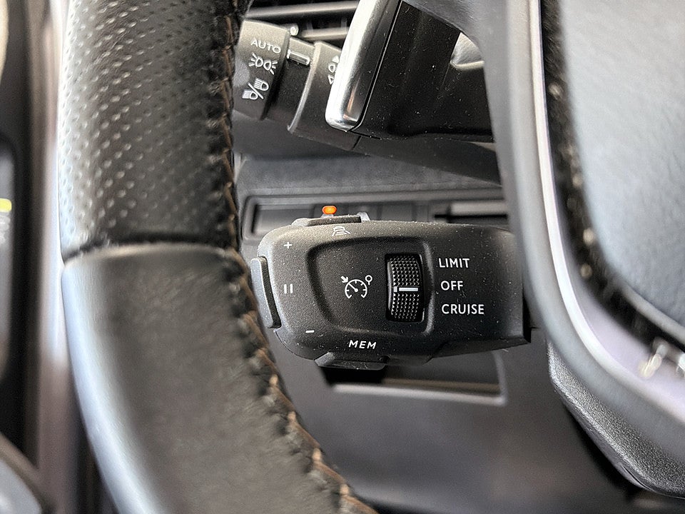 Bild på Peugeot 3008 GT 1.2 PT 130hk Aut B-KAMERA CARPLAY