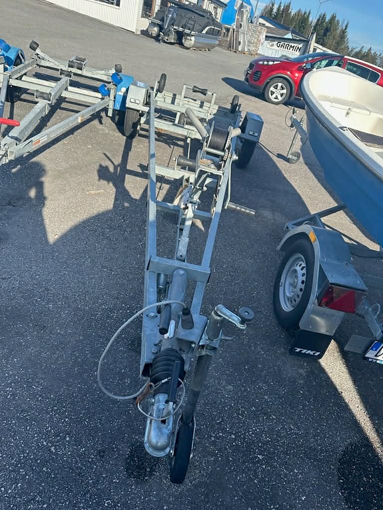 Rekotrailer 750 kg 80 km/h båttrailer Bromsad 