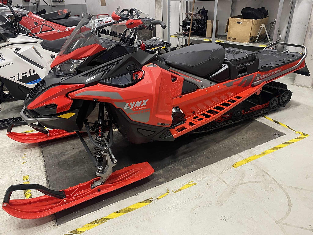 Lynx XTERRAIN BRUTAL 850 E-TEC