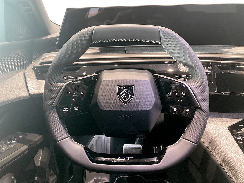 Bild på Peugeot 5008 GT Hybrid 145hk Aut KAMPANJ BRÄNSLE INGÅR