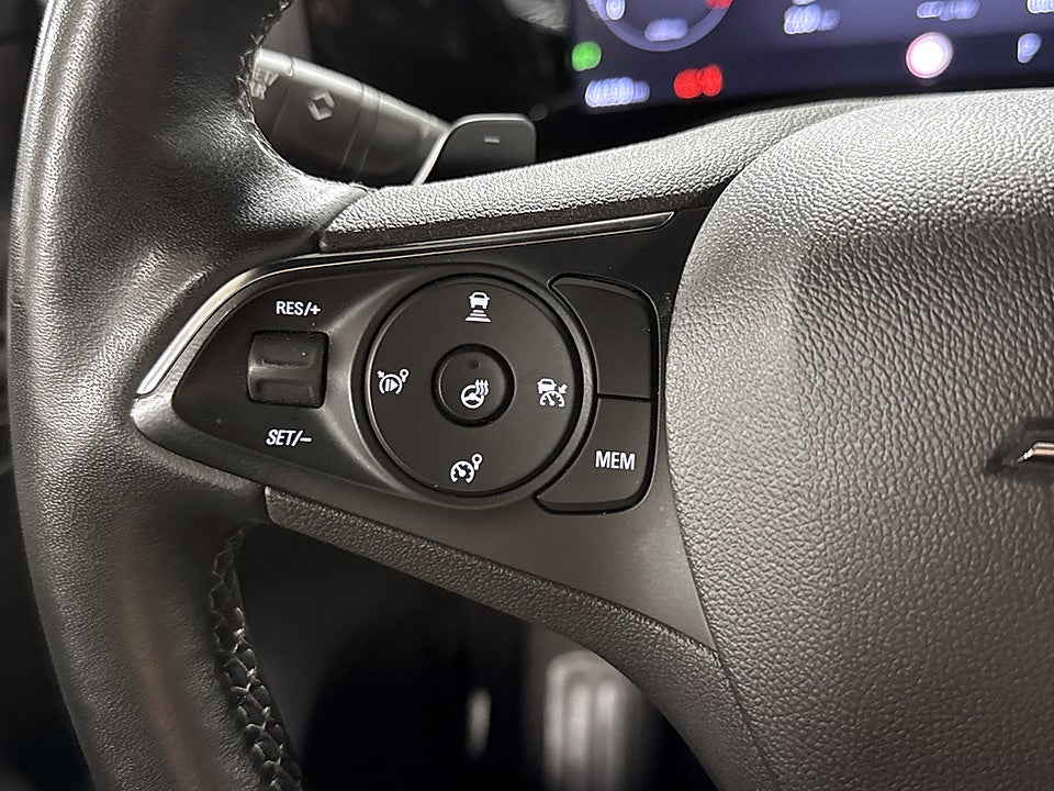 Bild på Opel Mokka Ultimate 1.2 Turbo 130hk Aut B-KAMERA CARPLAY