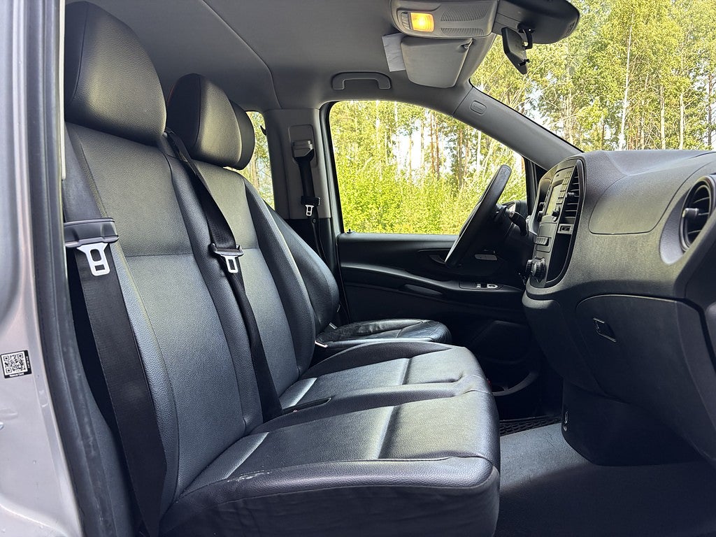 Mercedes-Benz Vito Tourer 116 CDI 3.1t 7G-Tronic Plus 9-Sits Drag Navi
