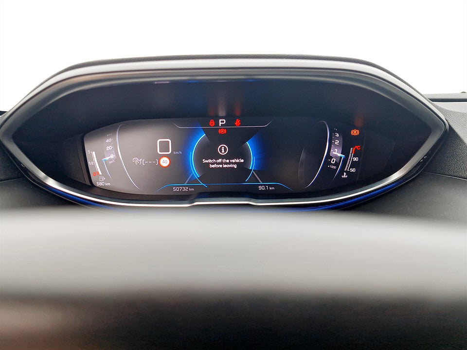 Bild på Peugeot 5008 GT 1.2 PT 130hk Aut 7-SITS B-KAMERA CARPLAY