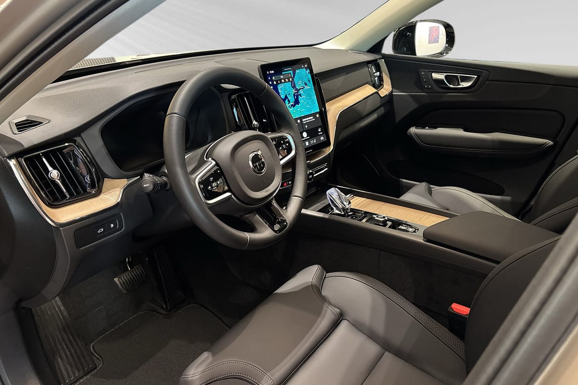 Volvo XC60 Plus Nordic Edition KAMANJ 2027, bild 6/36