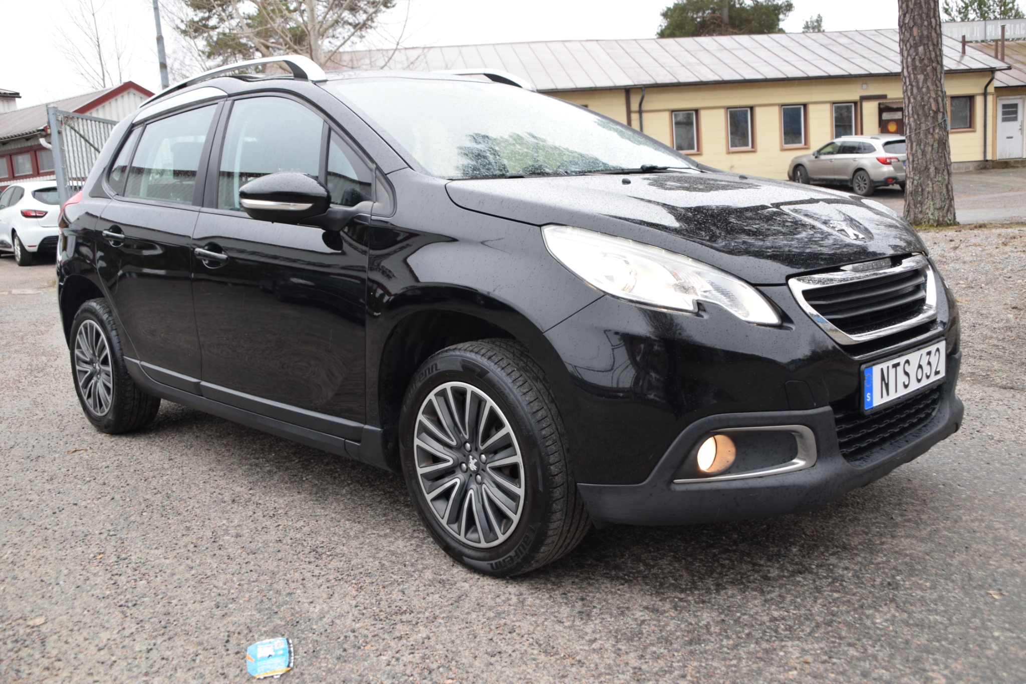 Peugeot 2008 1.2 VTi EGS Euro 6 Auto 2015, bild 3/49