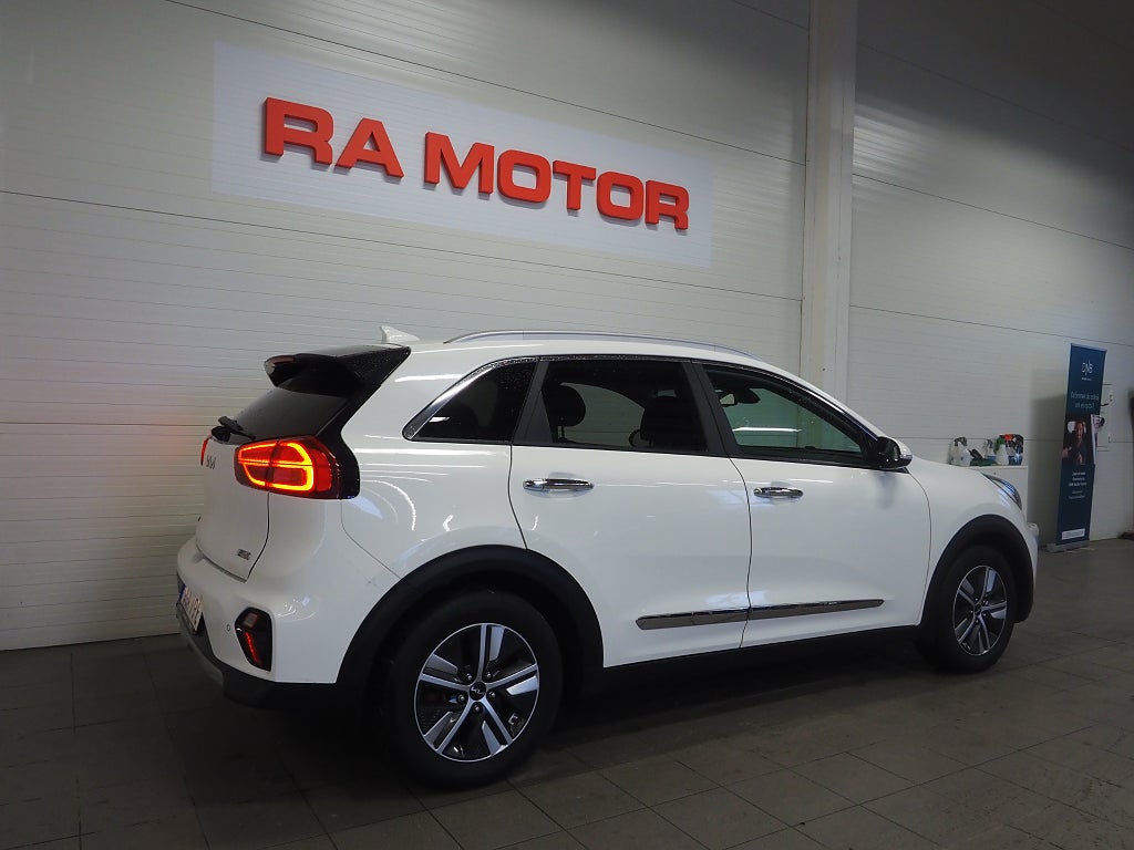 Kia Niro P-HEV DCT Advance Plus Navi Kamera Motorvärmare Moms 2022