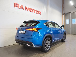 SUV Lexus NX 7 av 24