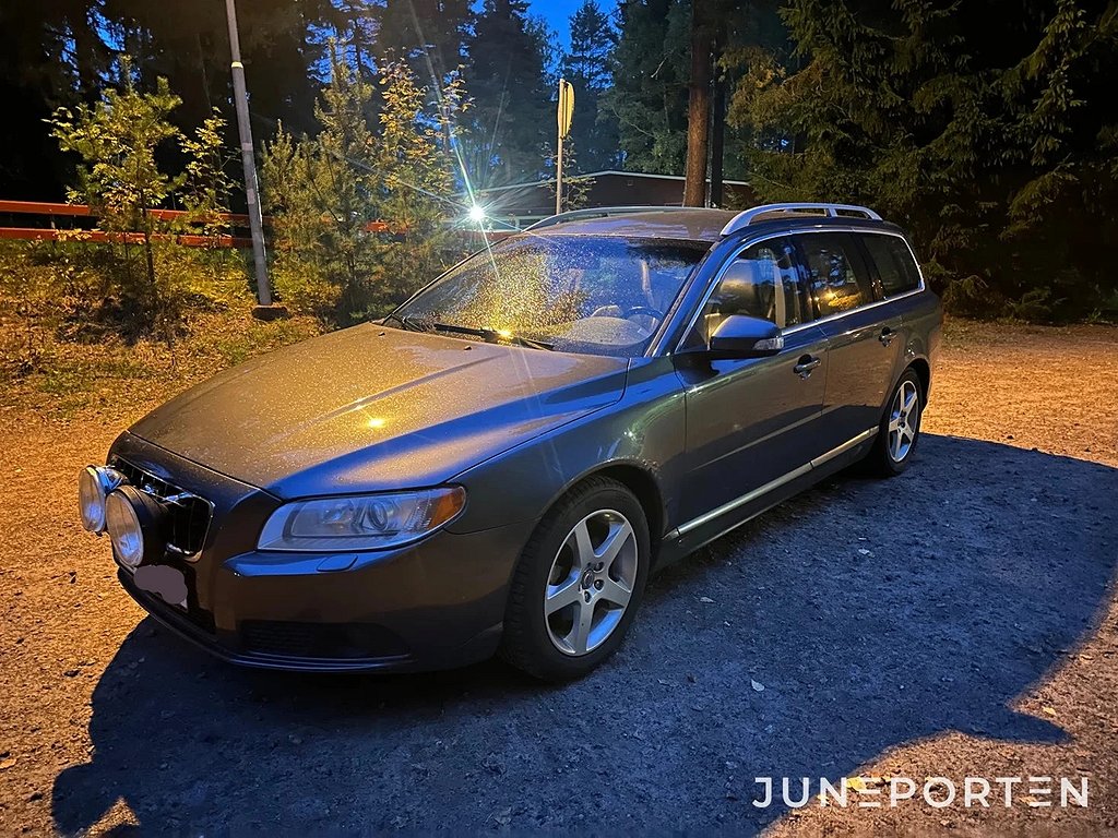 Volvo V70 2.4D Summum Euro 4