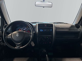 Suzuki Jimny 1.3 VVT 4WD Dragkrok Skinnklädsel Kamkedja
