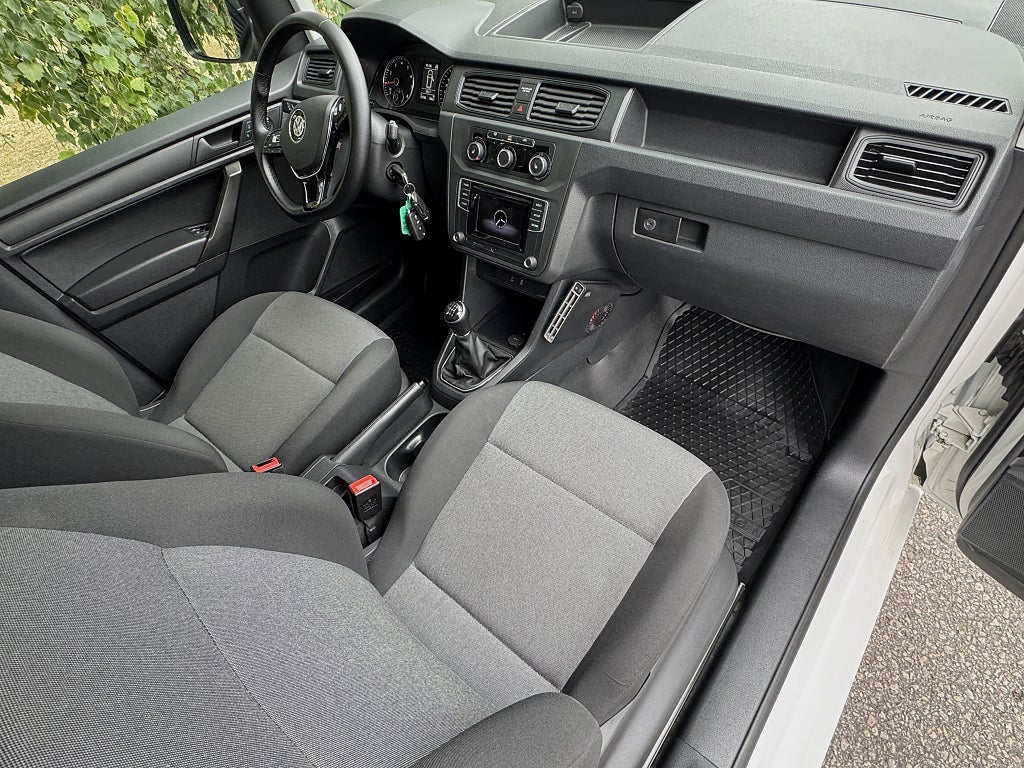 Volkswagen Caddy 2020 - miniatyr 9