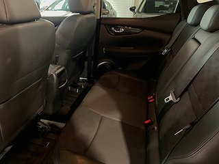 SUV Nissan Qashqai 13 av 21